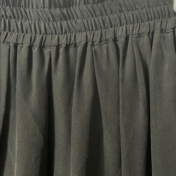 Adam Douglass Adrianna Papell 100% Silk Black Pull on Pant Size Large - Picture 2 of 4